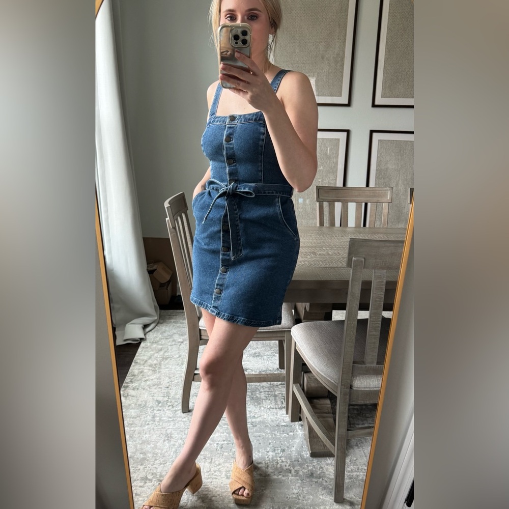 Hollister Medium Color Denim Button-Down Adjustable Strap Dress With Belt - Picture 11 of 16